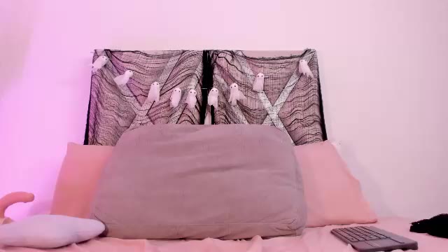 rouss_sweett_ na Chaturbate: fotky a profil
