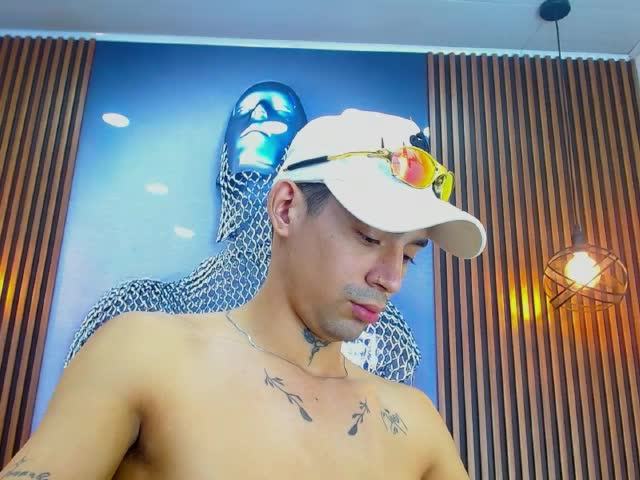 darkhuntter – XloveCam modeli, fotoğraflar