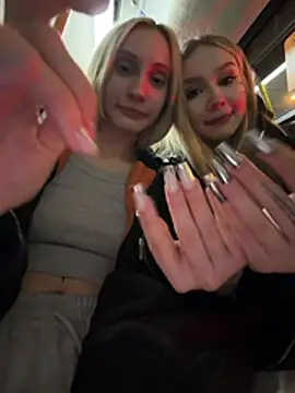 Pink_Kiss: عارضة كاميرا ويب على Stripchat