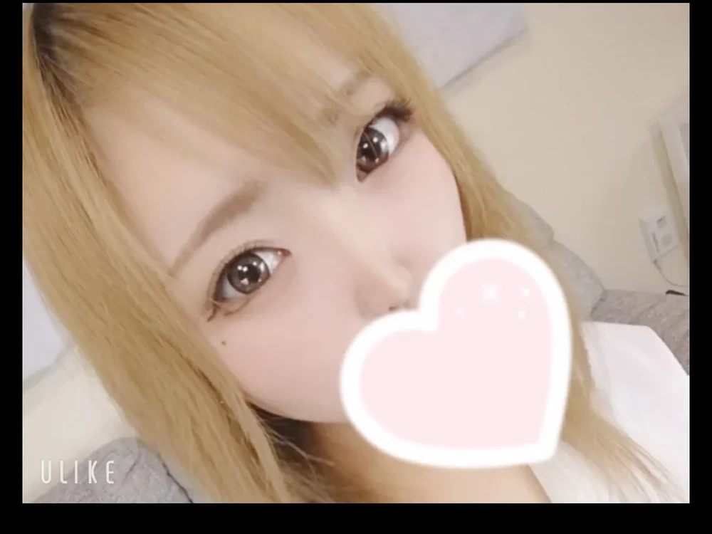 Preview photo of webcam model asahi_hime_69 on Stripchat
