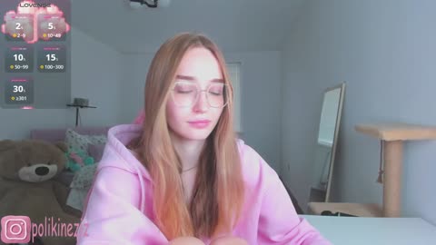 polikinesis, modelo webcam do BongaCams: fotos