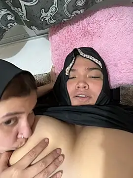 sweetmuslim01 на Stripchat: фото вебкам-моделі