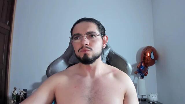 luigi-white (Flirt4Free): fotod ja profiil
