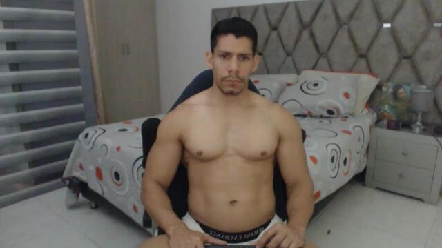 manolo-vega, μοντέλο webcam στο Flirt4Free