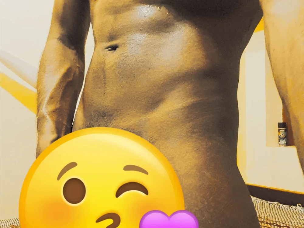 bangbang115 — Stripchat 直播模特：照片与资料