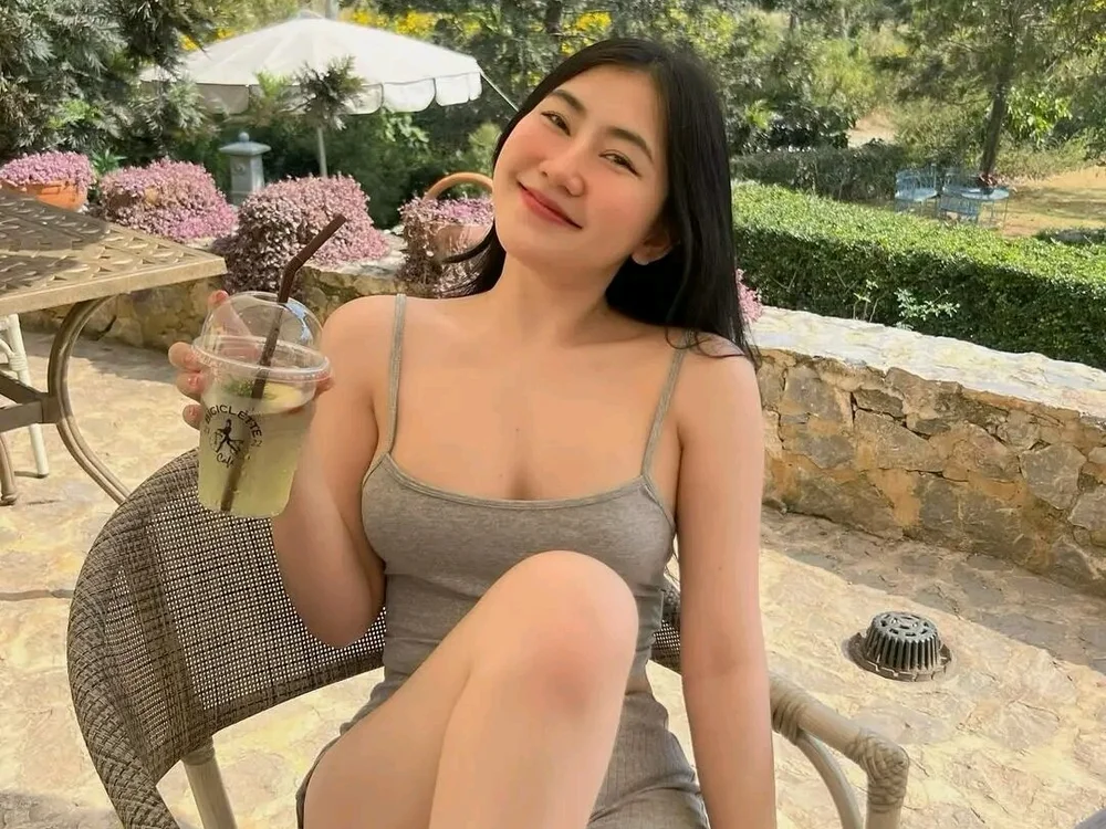 Squirt_lisa12 — Stripchat वेबकैम मॉडल: फ़ोटो