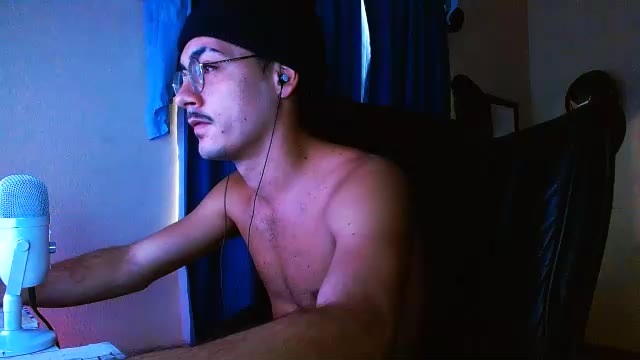 vinsmoke_sanji2020, model webcam de Chaturbate: fotos