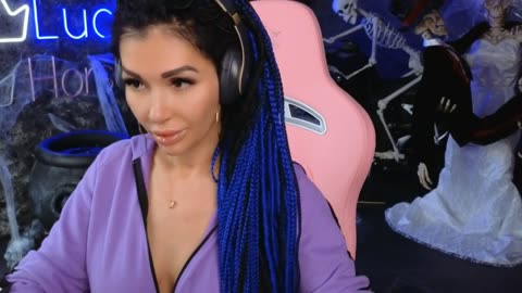 -babayaga-, model webcam de BongaCams: fotos