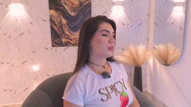 Preview photo of webcam model angelicavega_ on Chaturbate