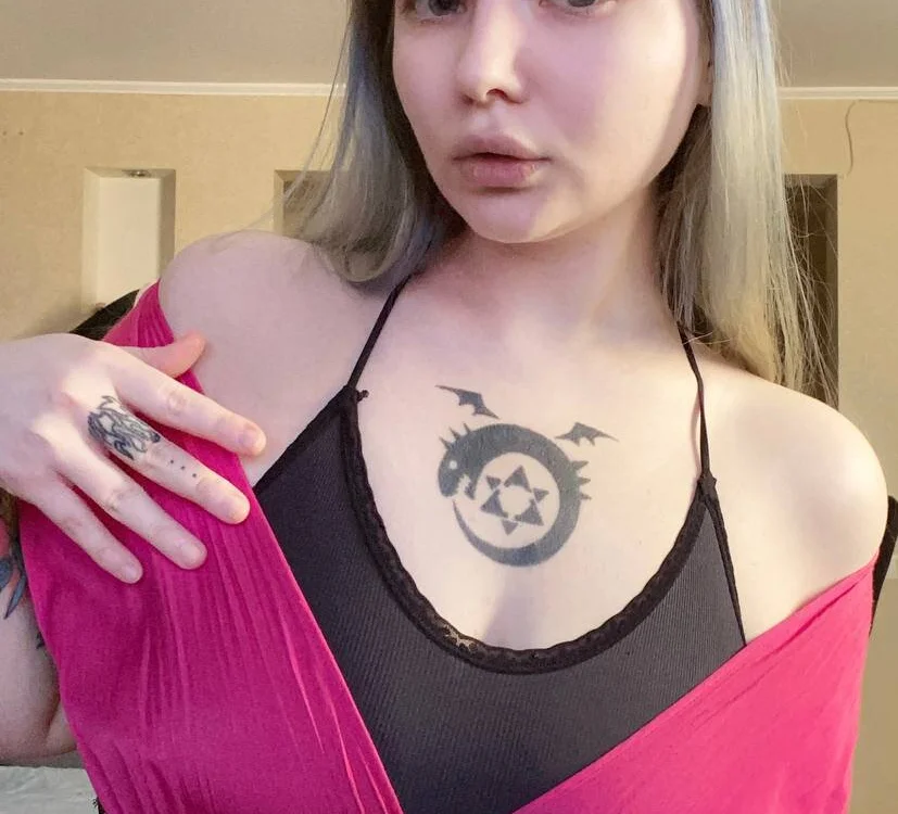 RuthBryant, cam model su Stripchat: foto