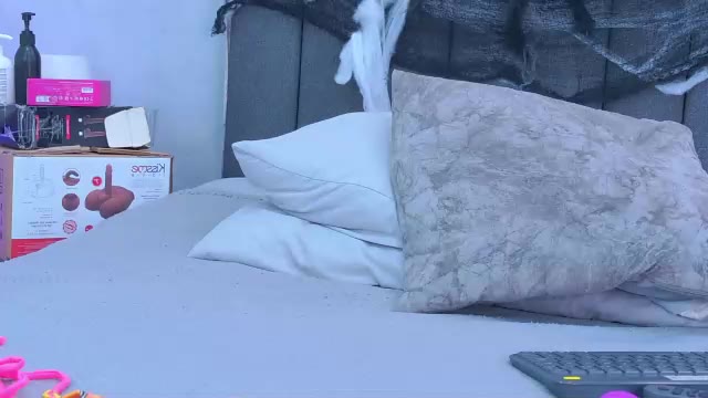 kendra_london, modèle webcam Chaturbate : photos