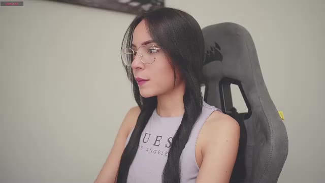 little_eli — Chaturbate: ფოტოები და პროფილი