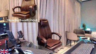 onlinebossuk (Cam4): nuotraukos, profilis