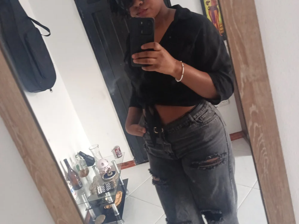 aangiiee1 di Stripchat: foto model webcam