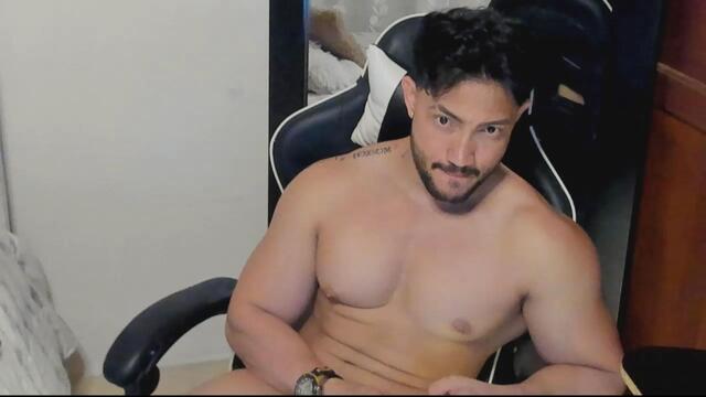 luis-baptista: عارضة كاميرا ويب على Flirt4Free