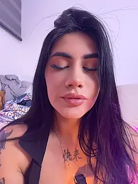clarachanelricek บน Stripchat: รูปภาพและโปรไฟล์