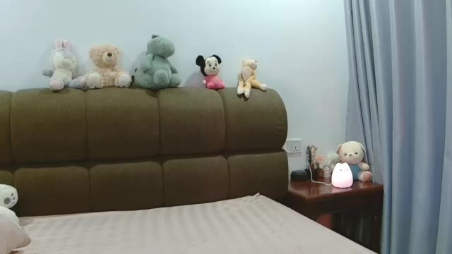 hersheys_aran – Webcam-Modell auf Chaturbate