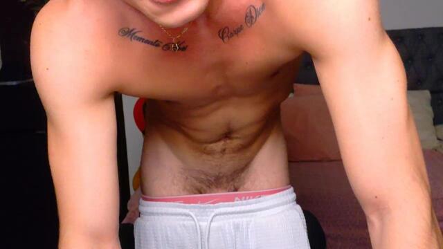 danny-cuomo, modelo webcam de Flirt4Free: fotos