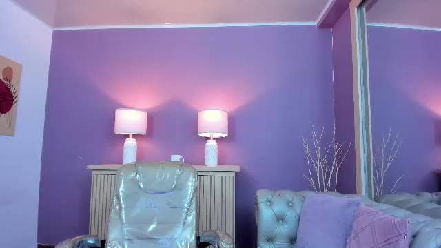 halleylorens në Chaturbate: foto dhe profili