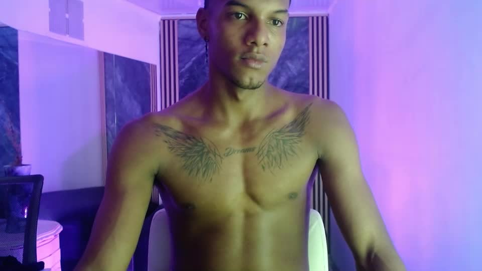 jacksonhotx — XloveCam वेबकैम मॉडल: फ़ोटो