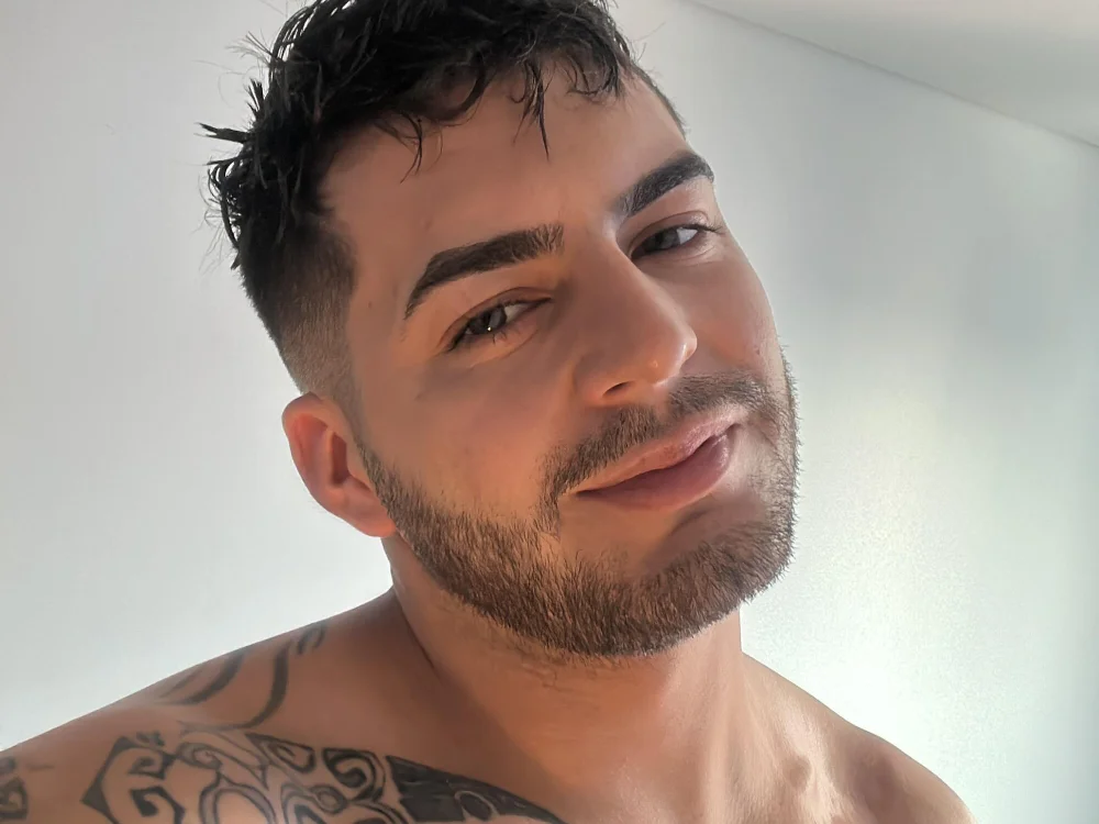 thomas_gun — Stripchat वेबकैम मॉडल: फ़ोटो