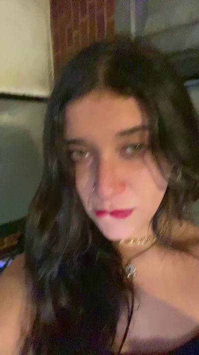 chinitax22 na Cam4: slike in profil