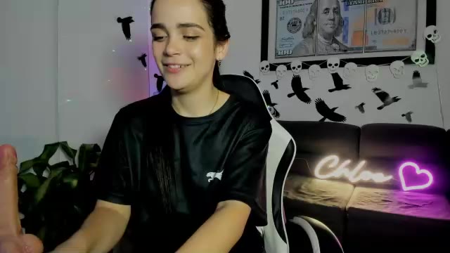 lucianamoreau_ di Chaturbate: foto model webcam