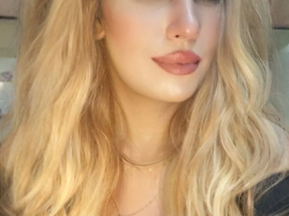 Isabella_Martin, model webcam de Stripchat: fotos