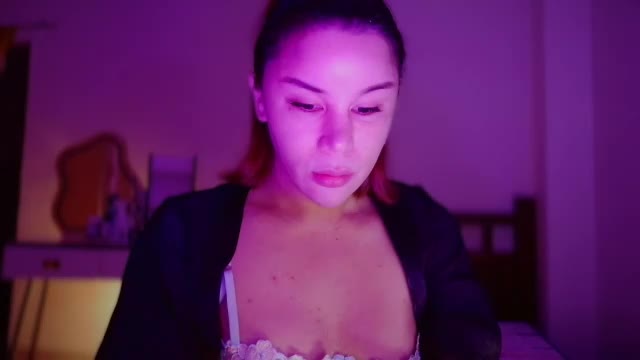 asianbadbunny na Chaturbate: fotky a profil