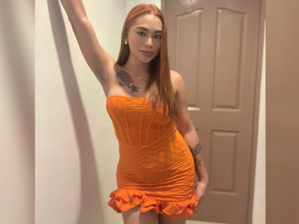 Lustrous_Nathalie, webcammodel på Stripchat: fotos