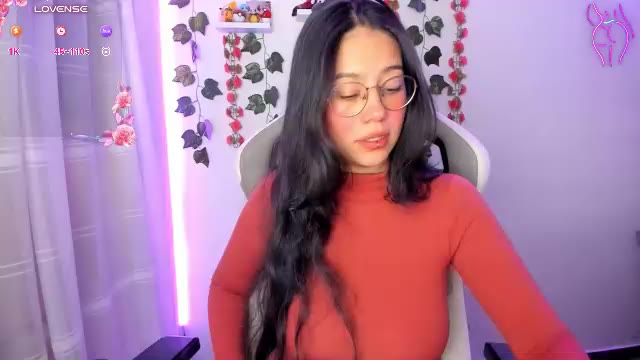 kotomi_rosse, webcammodell på Chaturbate: bilder