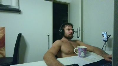 alpha_hunk (Cam4): nuotraukos, profilis