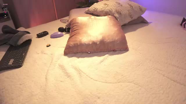 caro_sanchezz – Chaturbate webkamerás modell