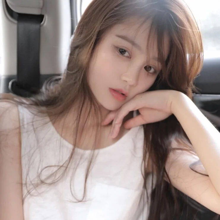 TW_zhuzhu123 (Stripchat): nuotraukos, profilis