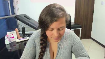 Preview photo of webcam model sara_thonson_ on Cam4