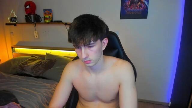 charlie-florenzi — Flirt4Free ওয়েবক্যাম মডেল: ছবি