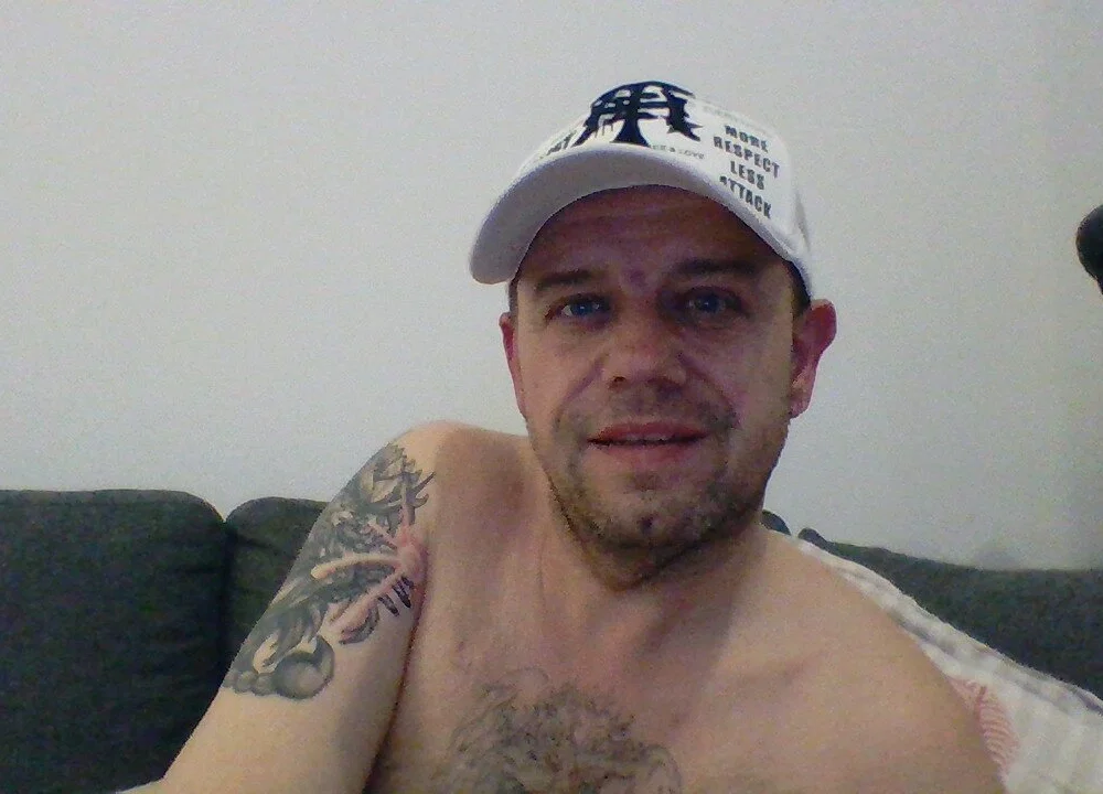 Andromede93, вебкам модел на Stripchat: слике