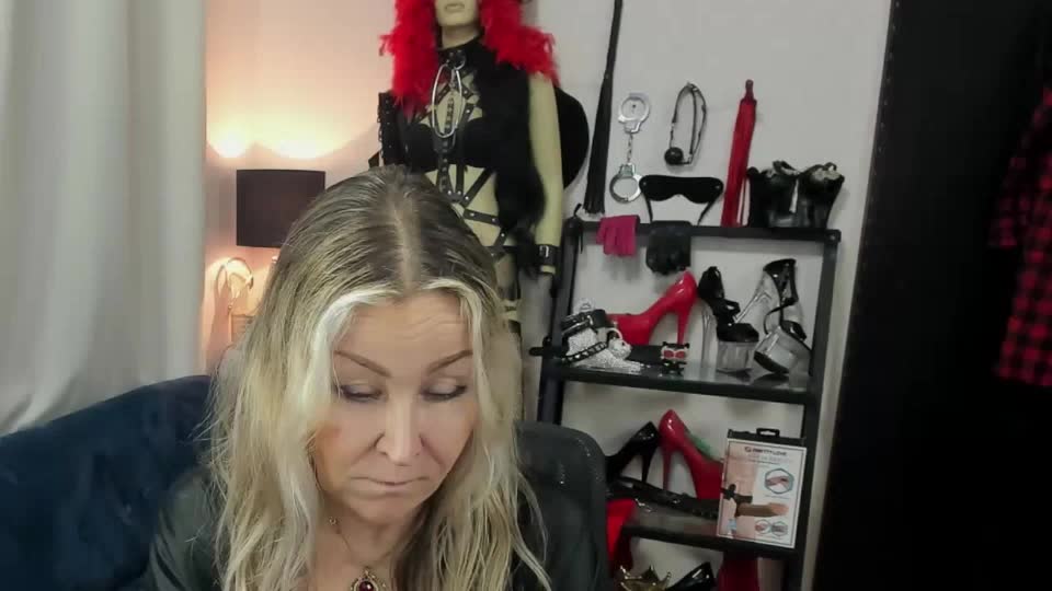 starcrystal na XloveCam: zdjęcia i profil