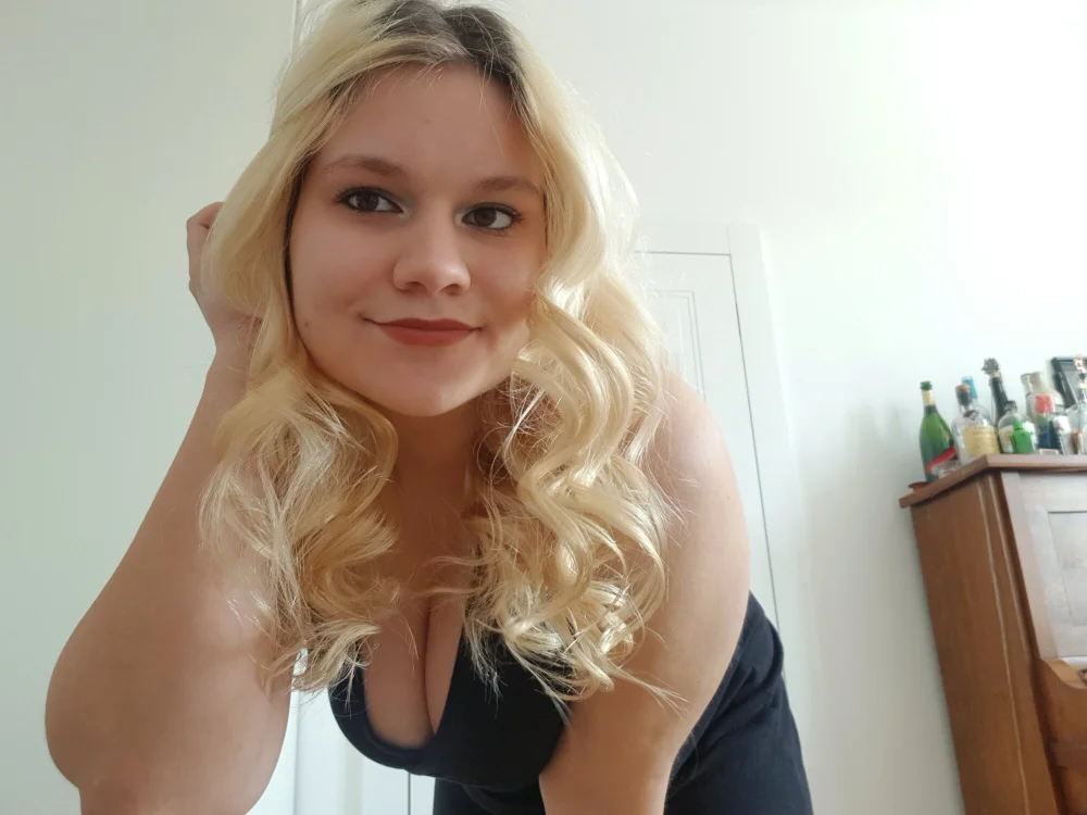 samantha_darling, model webcam pe Stripchat: poze