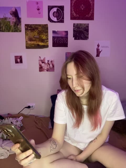 Preview photo of webcam model mayadashaaa on BongaCams