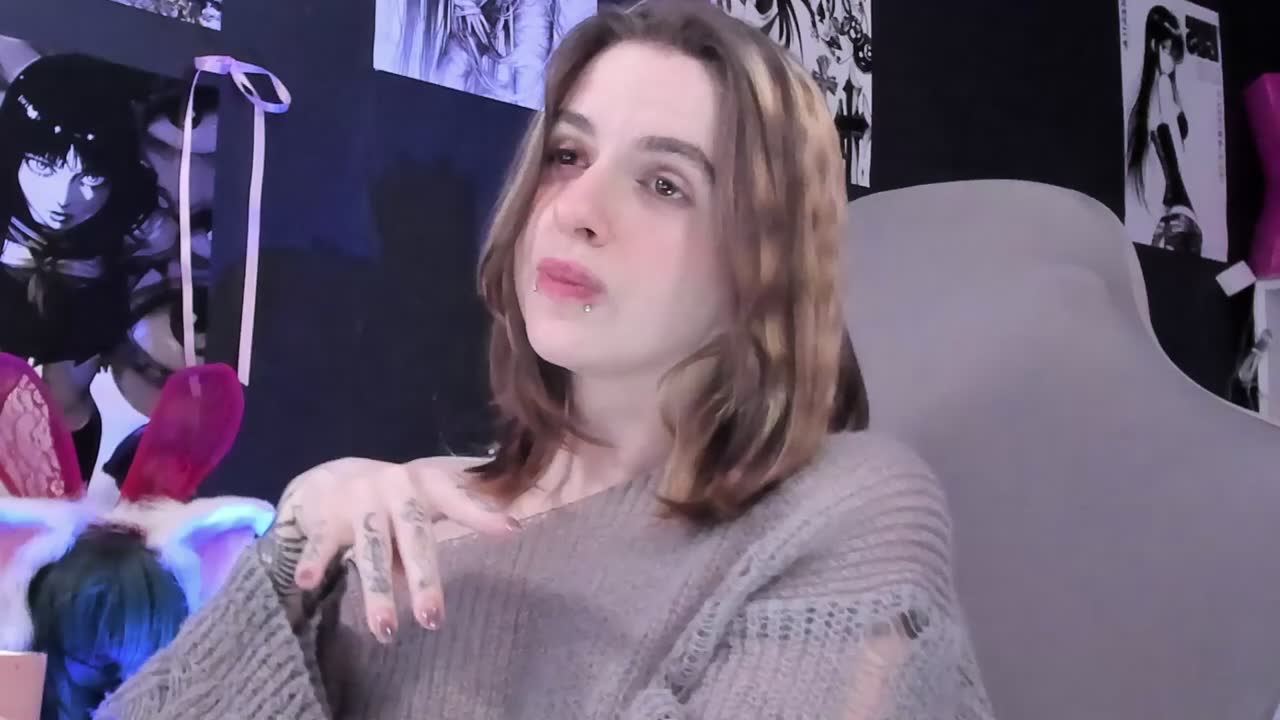 yorogumo, webcammodel på XloveCam: fotos