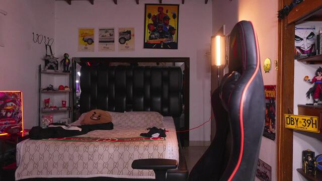 logan-hugh (Flirt4Free): nuotraukos, profilis