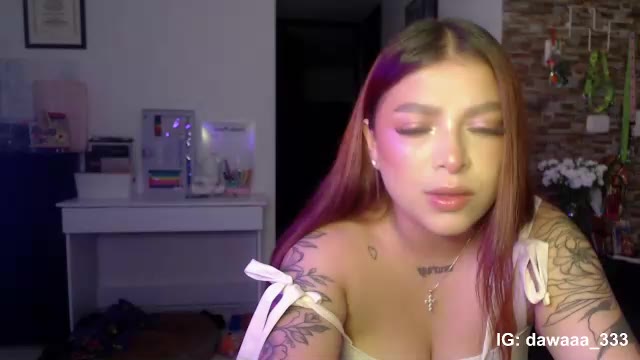 dawaaa_, model webcam de Chaturbate: fotos