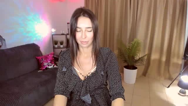 alenablare na XloveCam: zdjęcia i profil