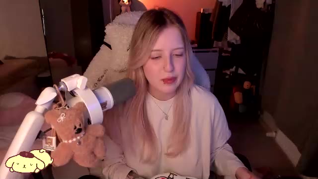 _meowmiko__ — Chaturbate वेबकैम मॉडल: फ़ोटो