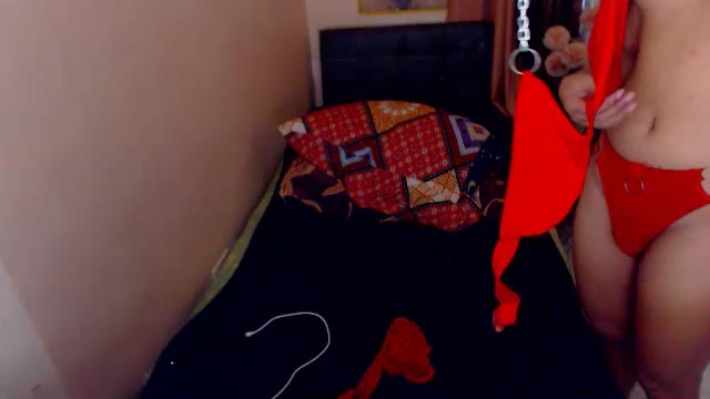 simplydelicious69, model webcam pe Chaturbate: poze