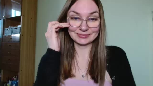 ellyxtasty, webcammodel på Chaturbate: fotos