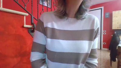laurab_hot në Cam4: foto dhe profili