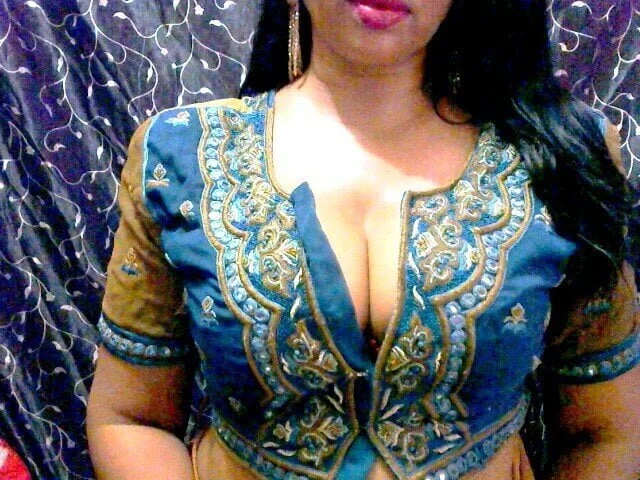 indianseduction9669, model webcam de Stripchat: fotos