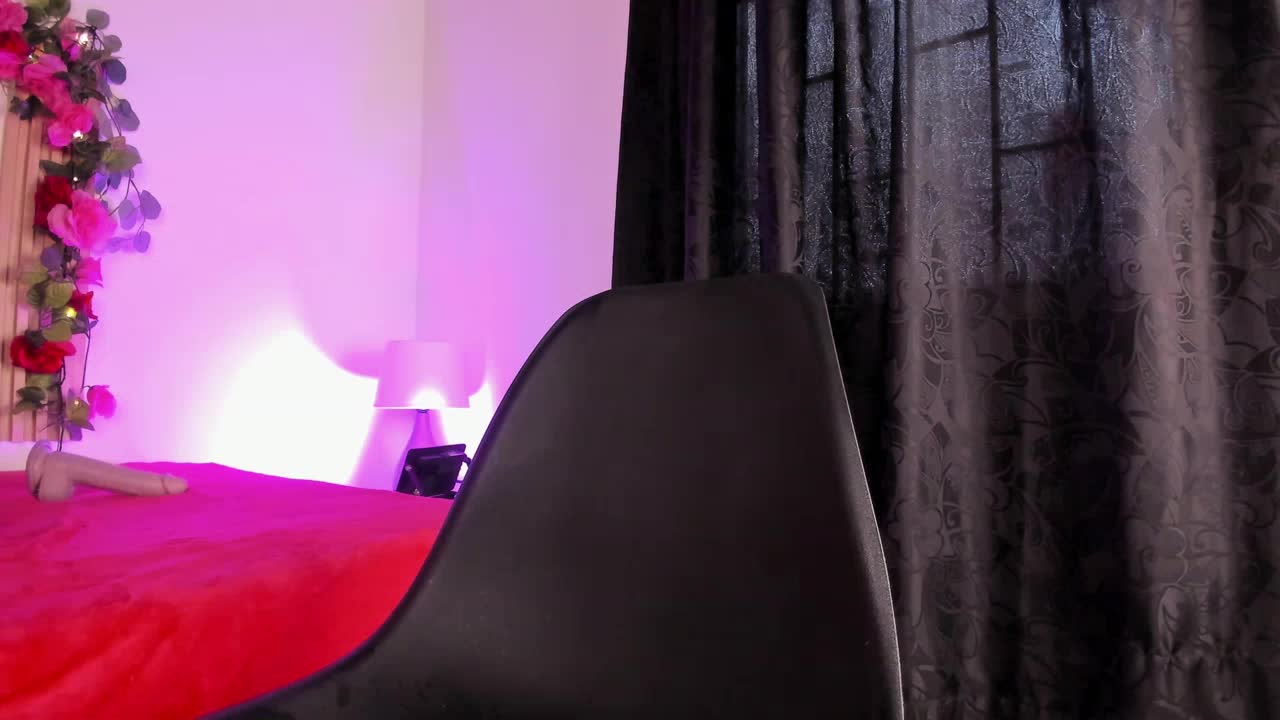 lyannadifran – уебкам модел в XloveCam: снимки